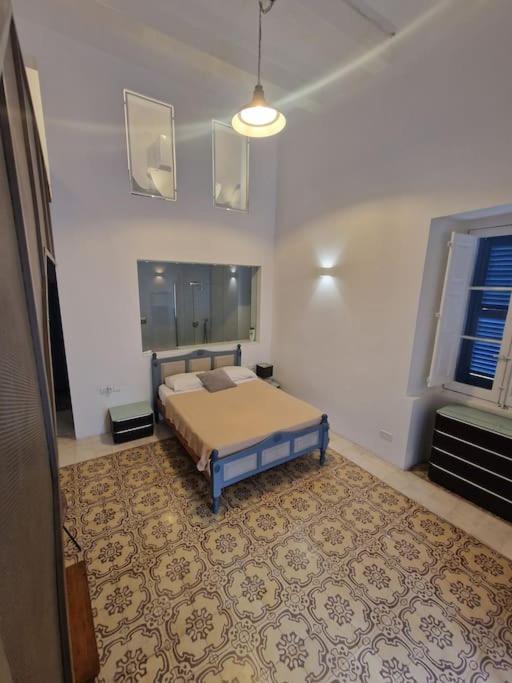 No 60, 2Nd Floor, Centrally Located, Fully Equipped Studio Apt フロリアーナ エクステリア 写真